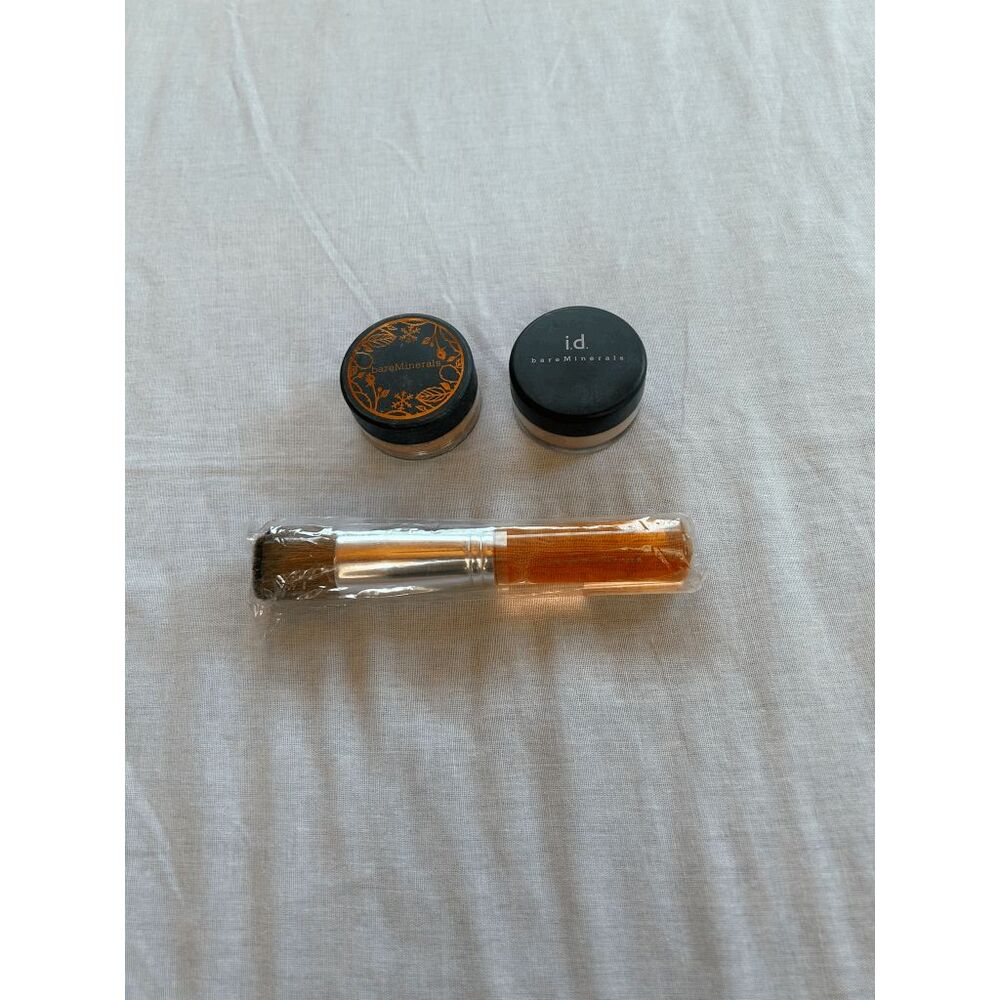 bareMinerals Blush Lot of Two and Brush Set, New, Unopened